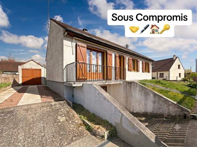 Maison de 3 chambres avec garage et sous-sol total   — photo du bien
