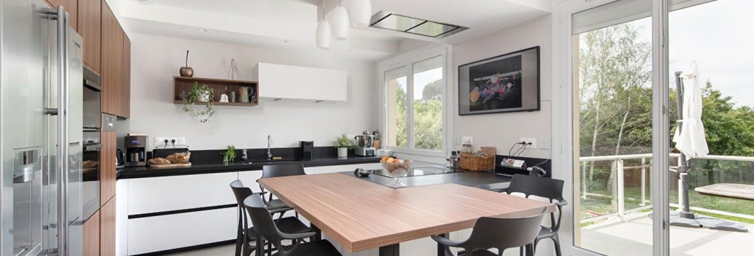 Maison 6 Pièces 182 m² à louer à Villeneuve-Tolosane (31270)
