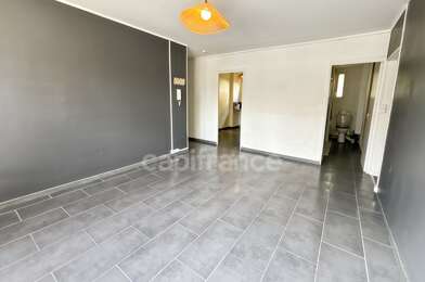 Appartement 4 pièces 99000 €