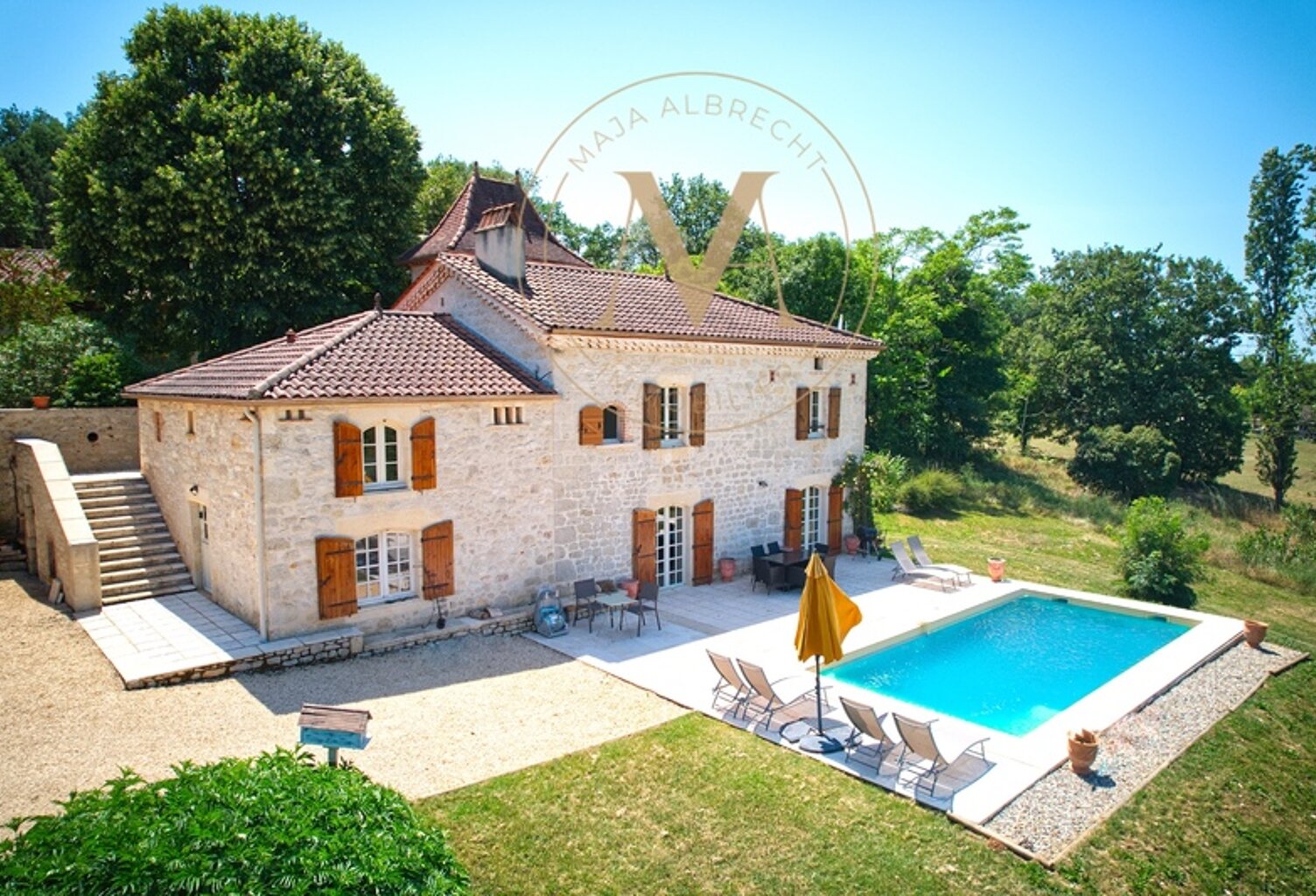 Maison de caractère avec vue dominante, piscine et gîte indépendant  (47) — photo 1