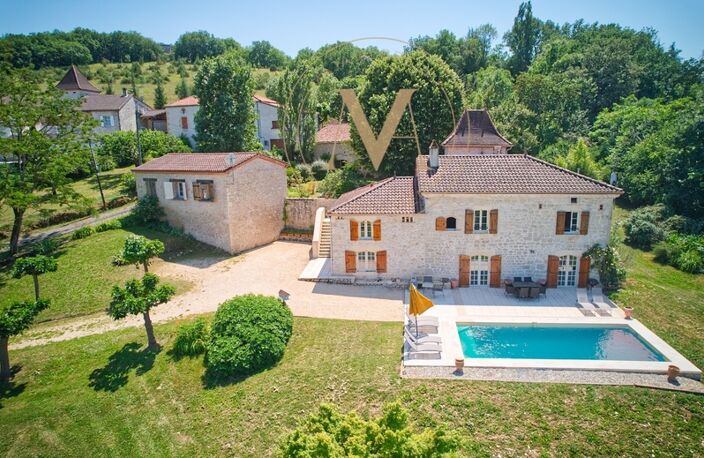 Maison de caractère avec vue dominante, piscine et gîte indépendant  (47) — photo 2