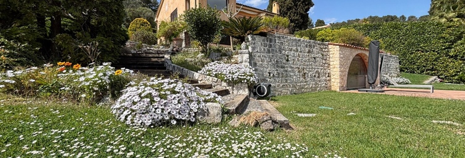 Maison 5 Pièces 172 m² à vendre à La Colle-sur-Loup (06480)
