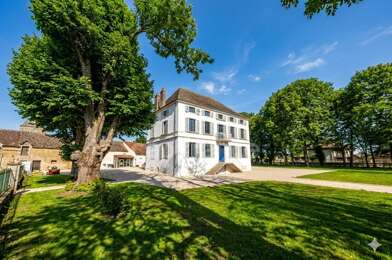 Maison 14 pièces 989000 €