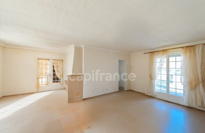 À vendre : Villa grand garage à CHATENOY-EN-BRESSE (71) – 4 chambres, 183 m² habitables terrain de 1728 m² — photo 2