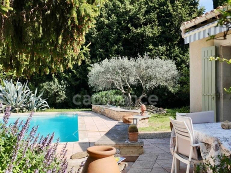 Maison à vendre 5 pièces FONTVIEILLE (13) — photo 1