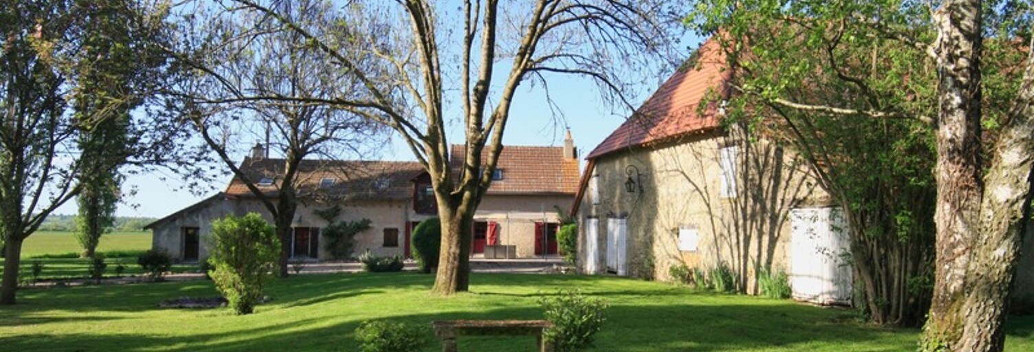 Maison 8 Pièces 180 m² à vendre à Boucé (03150)
