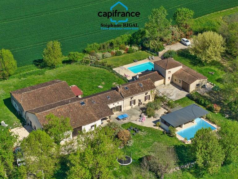 Propriete à vendre 11 pièces MONSEGUR (47) Propriété avec maison et maison d'amis de 260m2 habitables sur 12 757m² de terrain - 2 piscines — photo 1