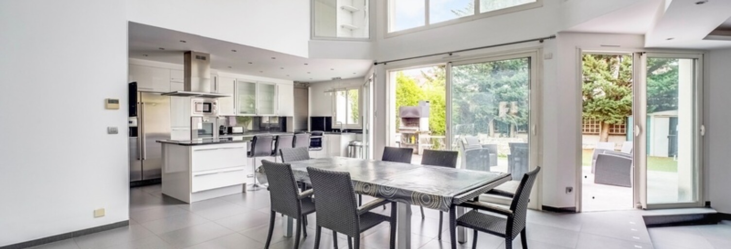 Maison 7 Pièces 184 m² à vendre à Maisons-Alfort (94700)