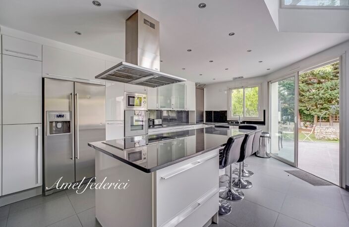 MAISON ALFORT - Villa d’architecte d’exception avec salle de cinéma privée haut de gamme — photo 3