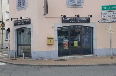Immeuble  145000 €