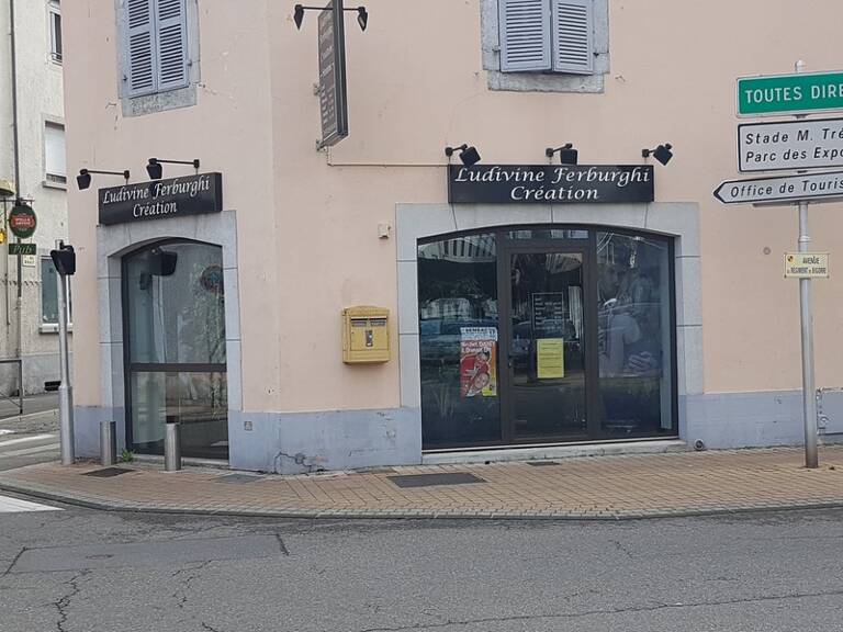 Immeuble à vendre TARBES (65) — photo 1