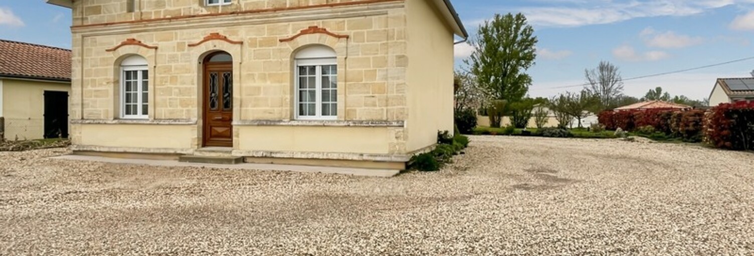 Maison 5 Pièces 121 m² à vendre à Saint-Médard-de-Guizières (33230)