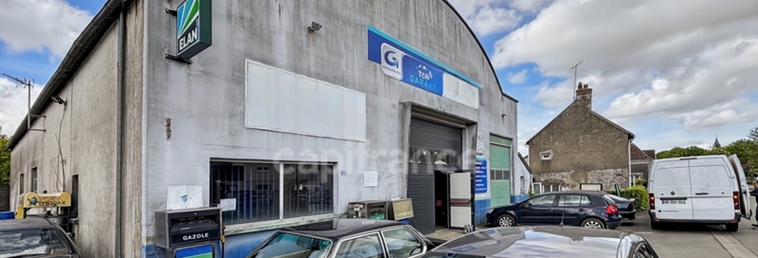 Local industriel 3 Pièces 540 m² à vendre à Saint-Rémy-du-Val (72600)
