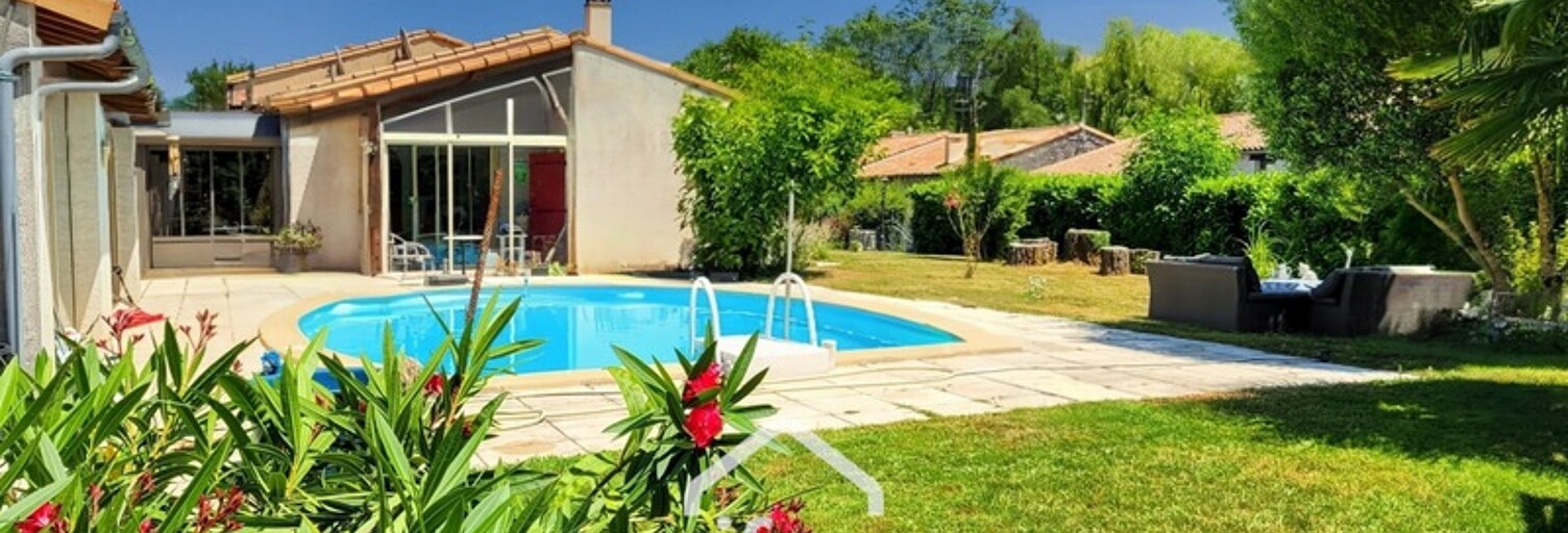 Maison 6 Pièces 180 m² à vendre à Magné (79460)