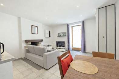 Maison 10 pièces 476100 €
