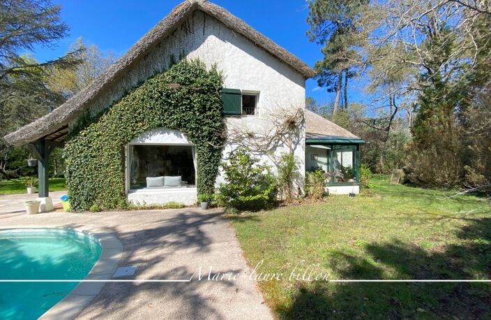 Maison à vendre 6 pièces NOTRE DAME DE RIEZ (85), 200 m2 habitable, 4960 m2 de terrain, piscine et annexes — photo 3
