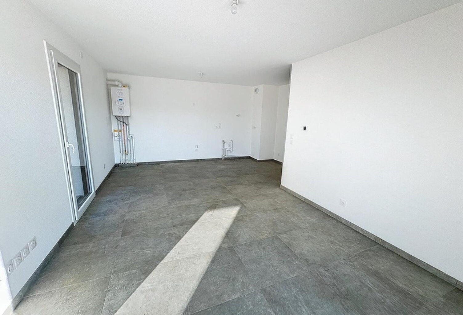 À vendre – Appartement T2 de 43,30 m² avec balcon à Lully (74) — photo 1