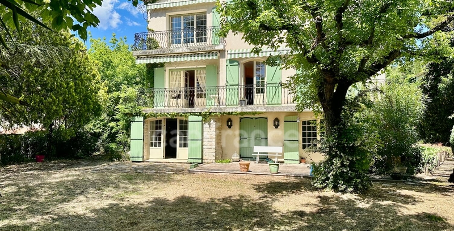 AIX EN PROVENCE - QUARTIER HOPITAL - Maison 309 m2 Terrain 1032m2 Possible 2 appartements — photo 1