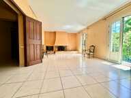 AIX EN PROVENCE - QUARTIER HOPITAL - Maison 309 m2 Terrain 1032m2 Possible 2 appartements — photo 4