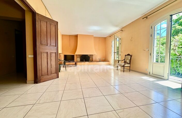 AIX EN PROVENCE - QUARTIER HOPITAL - Maison 309 m2 Terrain 1032m2 Possible 2 appartements — photo 4