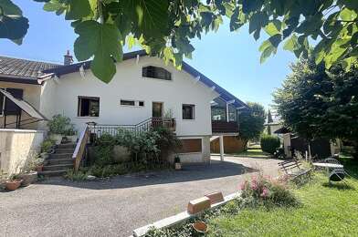 Maison 5 pièces 599000 €