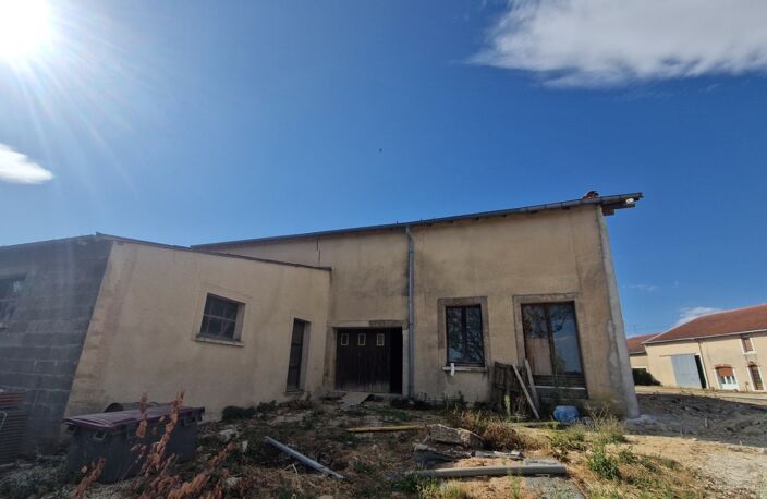 MAISON À RÉHABILITER ET GRANGE 226 M2 EXPLOITABLES / GARAGES ET TERRAIN À JONVILLE-EN-WOËVRE — photo 3