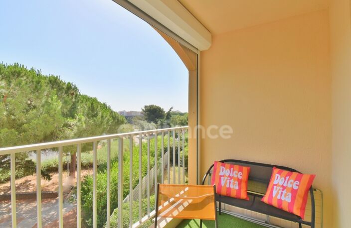 Appartement à vendre 1 pièce LE CAP D'AGDE (34), terrasse, plage — photo 2