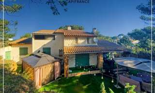 Maison 8 Pièces 246 m² à vendre à Martigues (13500)