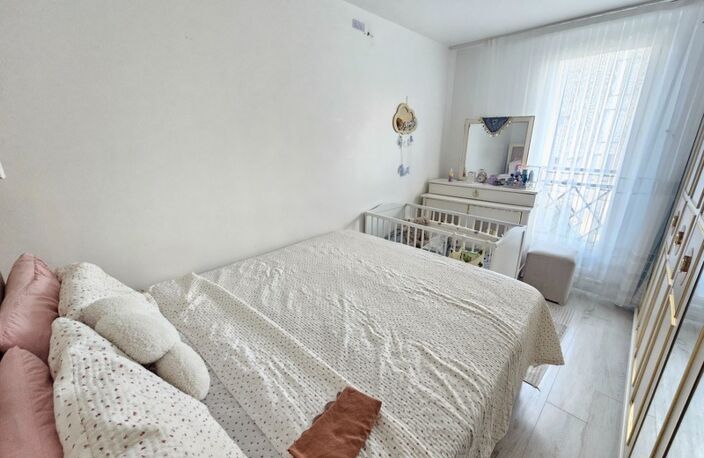 Appartement à vendre 3 pièces EVRY COURCOURONNES (91) — photo 4