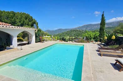 Maison 5 pièces 820000 €