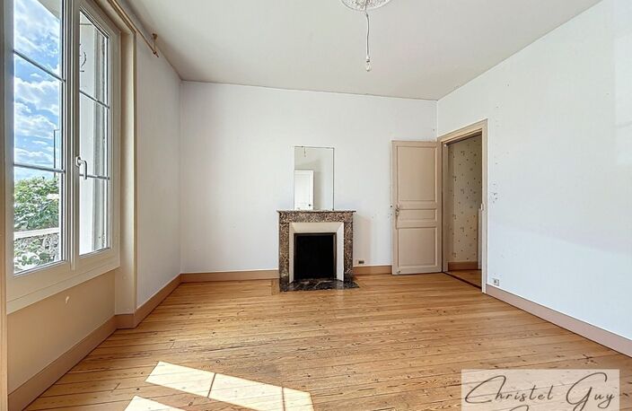 Dpt Sarthe (72), à vendre proximité gare MONTVAL SUR LOIR, maison bourgeoise 5 chambres sur 600 m² de terrain — photo 2