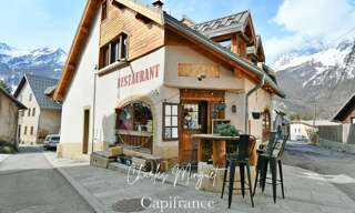 Commerce  74 m² à vendre à Le Monêtier-les-Bains (05220)