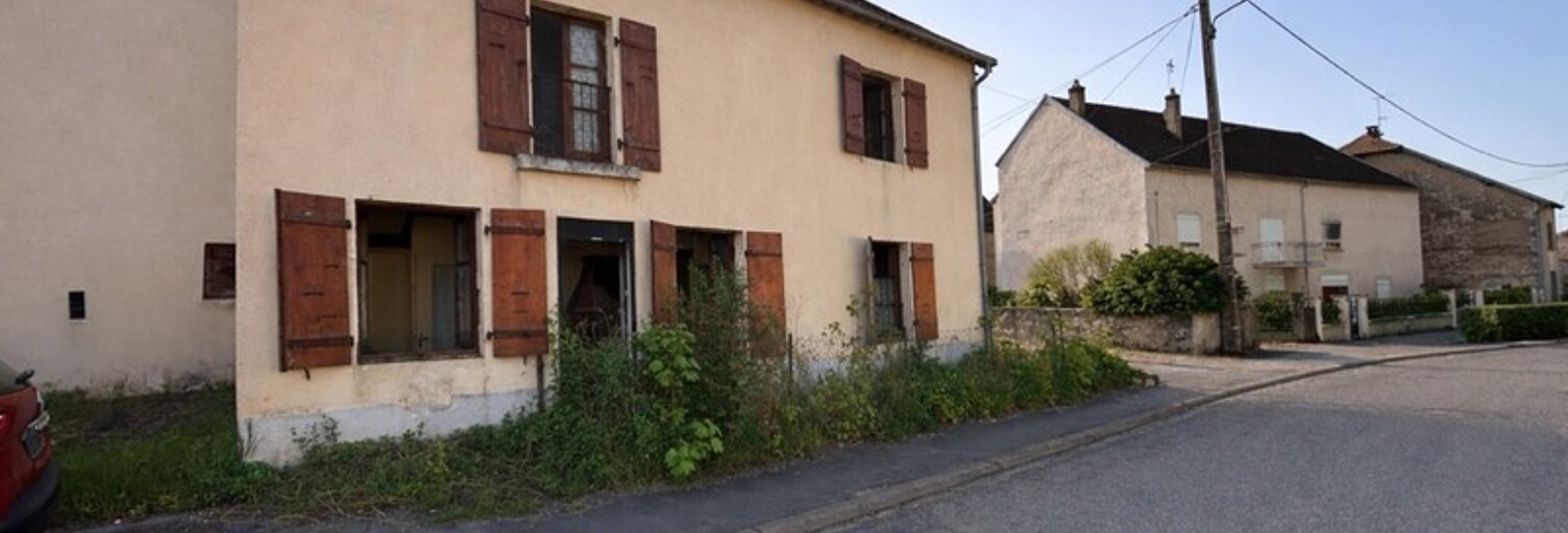Maison 4 Pièces 90 m² à vendre à Beaujeu-Saint-Vallier-Pierrejux-et-Quitteur (70100)
