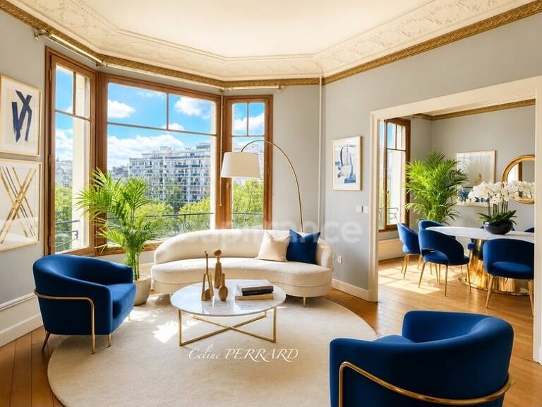 Dpt Haute Savoie (74), à vendre ANNECY centre, appartement T3 traversant de 86 m² — photo 1