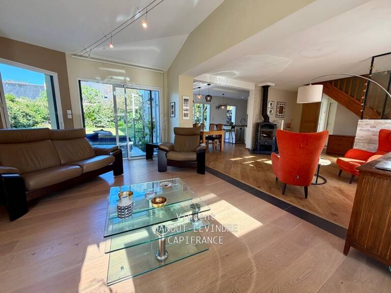 Maison familiale 5 chambres à pied du centre de Villevêque RIVES DU LOIR EN ANJOU (49) — photo 1