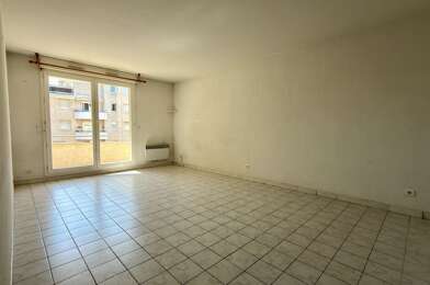 Appartement 3 pièces 1050 €
