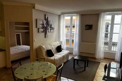 Appartement 2 pièces 1075 €