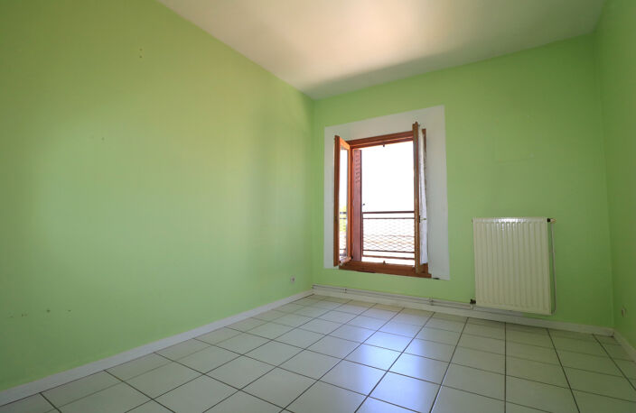 Appartement 3 pièces en Centre ville de Decize proximité des — photo 4