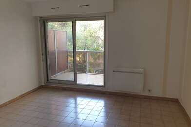 Appartement 1 pièces 556 €