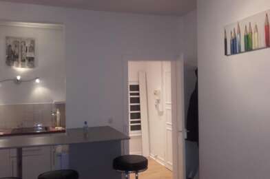 Appartement 2 pièces 890 €
