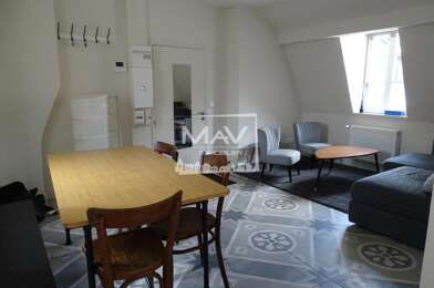 Appartement 4 pièces 1851 €