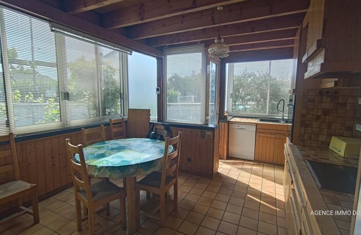 Maison, 8 pièces, 168 m² hab. Terrain. Piscine — photo 5