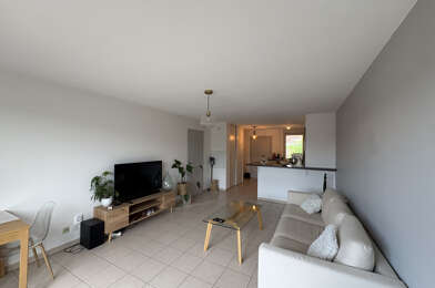 Appartement 3 pièces 900 €