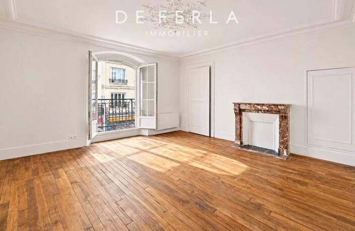 Appartement familial 6 pièces — PARIS Xᵉ — Faubourg Saint-Denis — photo 2