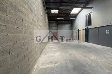 Local industriel  4626 €
