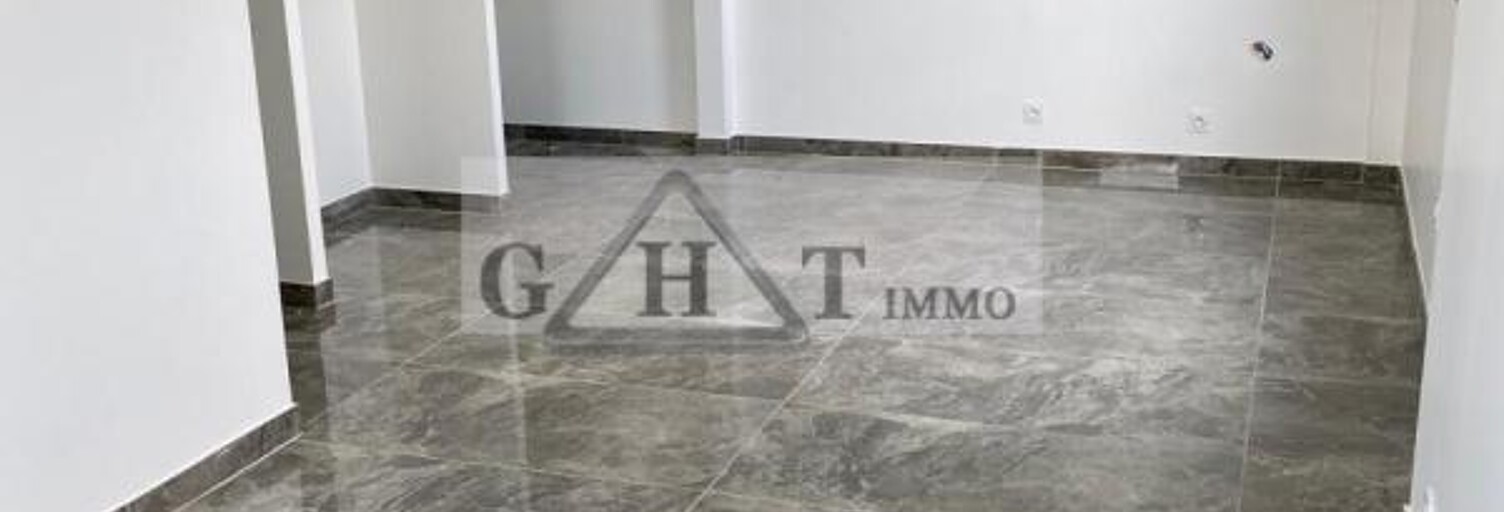 Bureau  30 m² à louer à Saint-Pierre-du-Perray (91280)