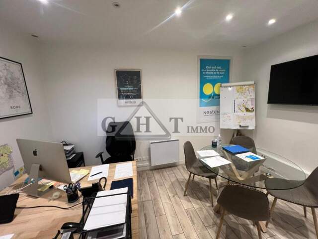 A vendre Local commercial en Centre ville — photo du bien