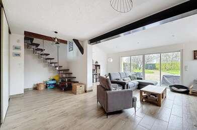 Maison 8 pièces 325000 €