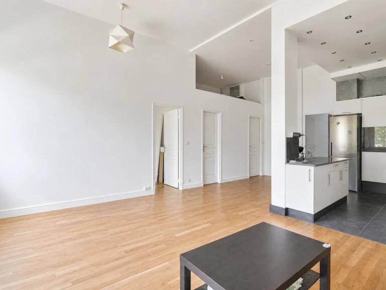 Appartement 4 pièces de 92 m2 en vente à Nanterre - Idéal pour professions libérales ou familles — photo 1