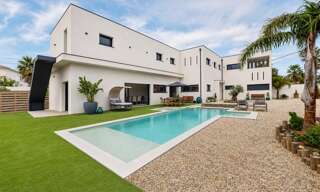 Maison 11 Pièces 505 m² à vendre à Pia (66380)
